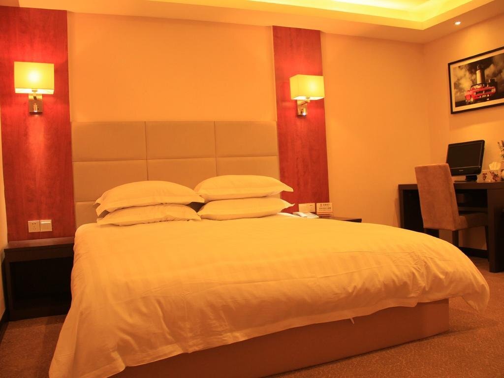 Вэньчжоу: Super 8 Hotel Wenzhou Cangnan Cheng Zhong Lu