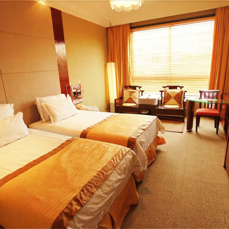 Наньян: Xixia Guanhe International Hotel