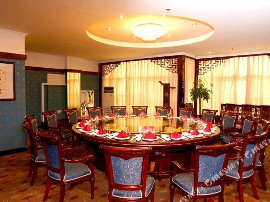Чунцин: Three Gorges Feng Hotel (Zhongxian Guoyuan Road)