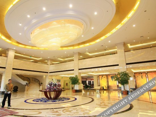Линьи: Tanzi Lake Hotel
