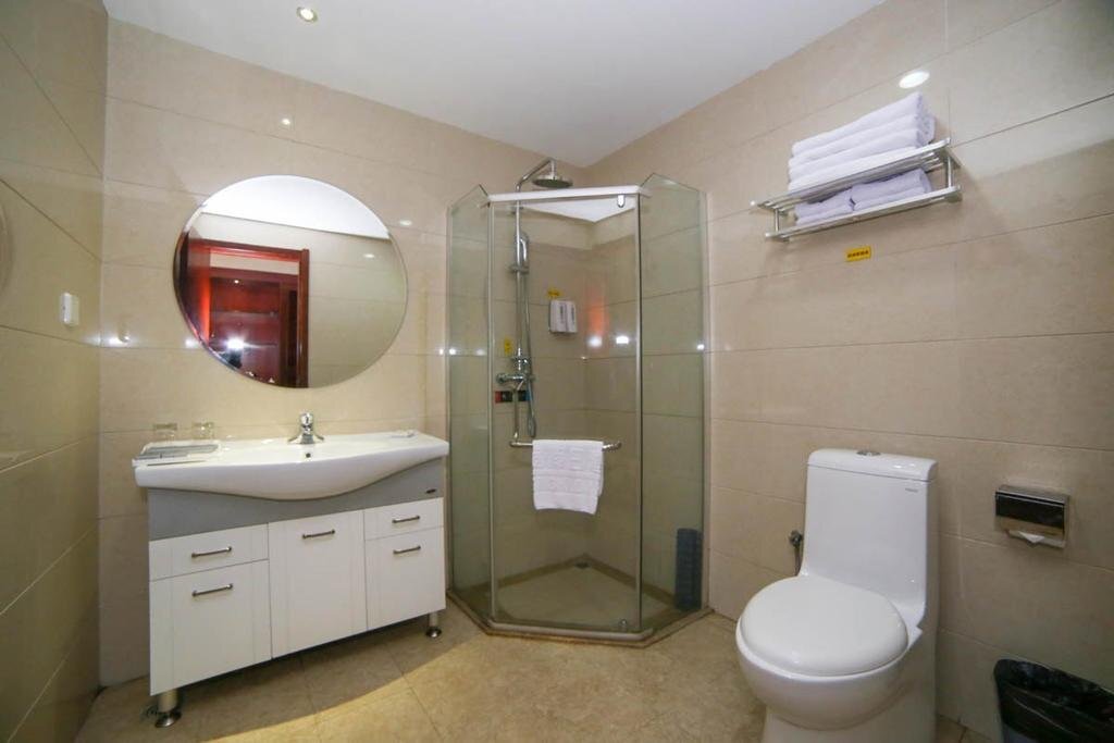 Цзинчжоу: Jingzhou Huangting Holiday Hotel