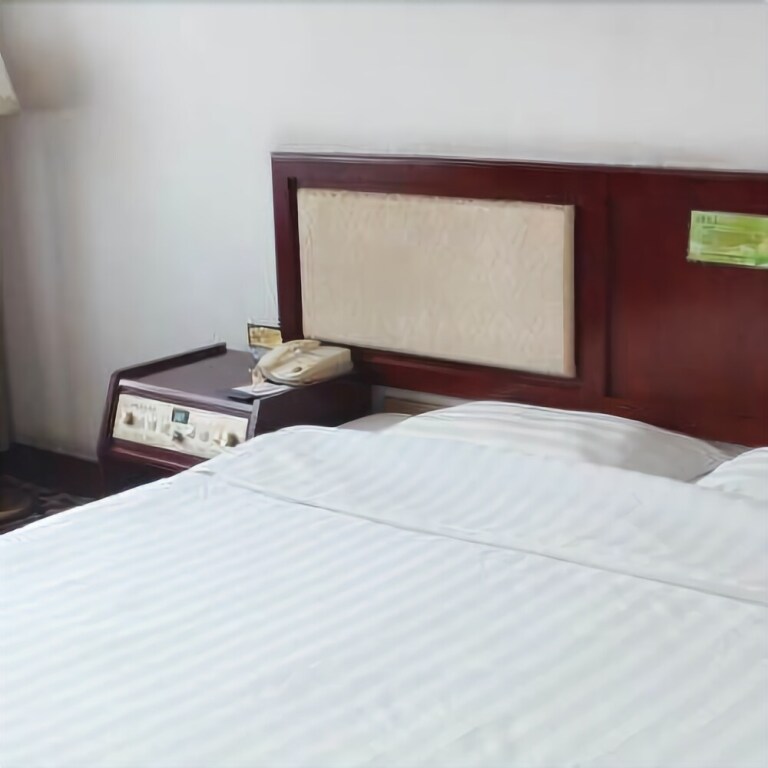 Шэньян: Golden Coast Hotel