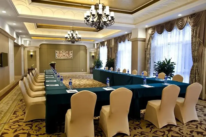 Шицзячжуан: Zhongcheng Holiday Hotel