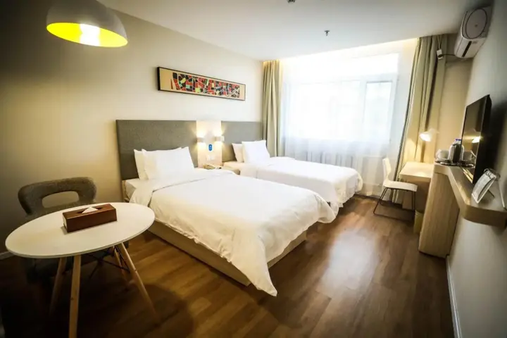 Шэньян: HanTing Hotel (Shenyang Wanlian Subway Station)