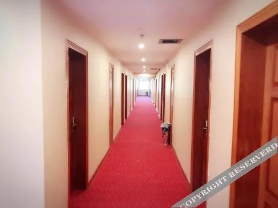 Саньмин: Shangshudi Hotel