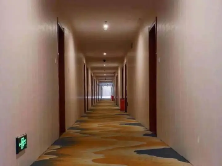 Джин-Чжоу: Missky Hotel Honghu Branch