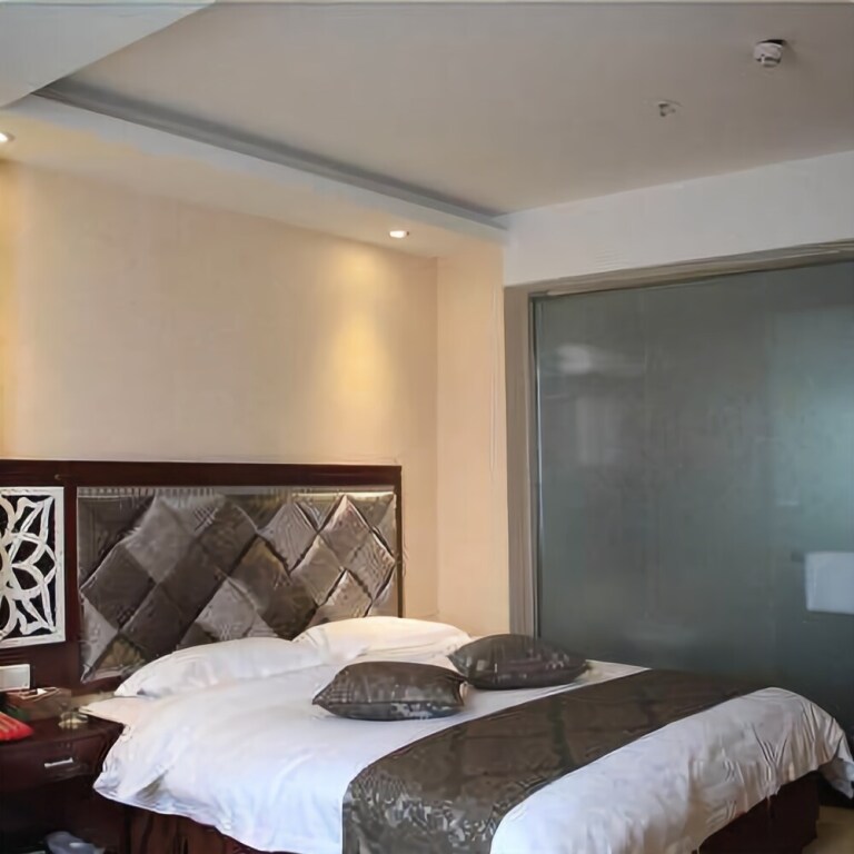 Сичан: Lidu Holiday Hotel