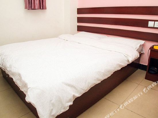 Ичан: Meijia Hotel