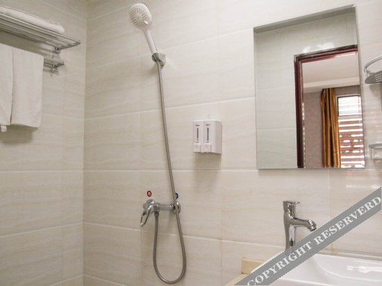 Ичан: Yunlai Business Hotel