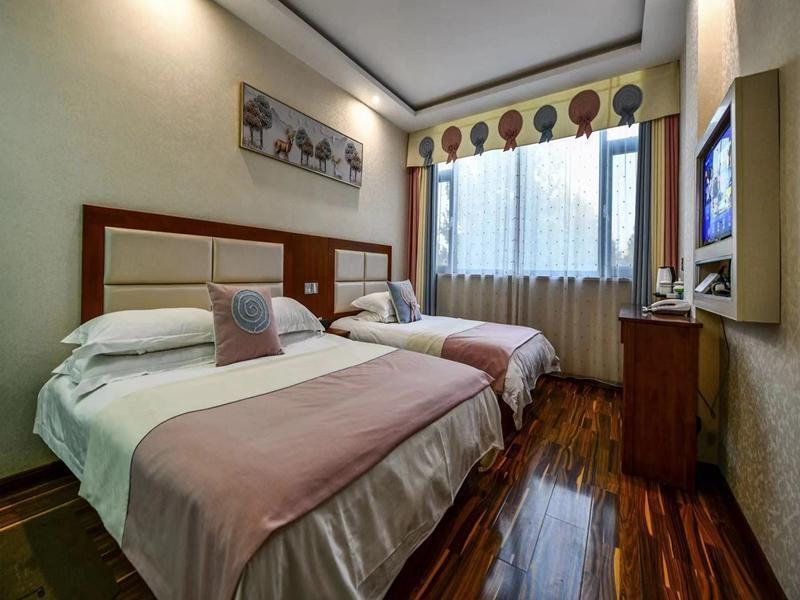 Цзаочжуан: Thank Inn Plus Hotel Shandong Zaozhuang Taierzhuang Ancient City East Gate