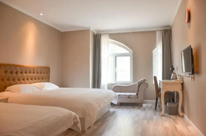 Циндао: Qingdao Xiehou International Youth Hotel