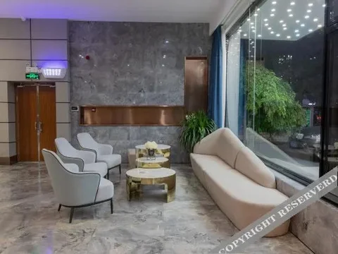 Юнкан: Zhendong Grand Hotel
