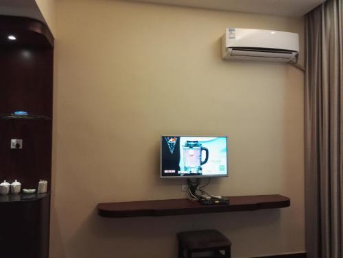 Гуйлинь: Yangshuo Longjing River Hotel
