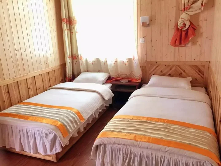 Чжанцзяцзе: Zhangjiajie Xianju Inn