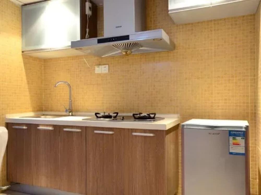 Ухань: Wuhan Guanggutiandi Service Apartment
