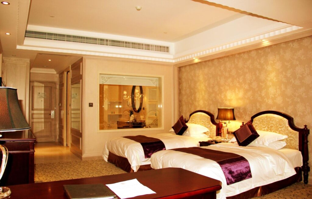 Шаньтоу: Yutong International Hotel