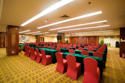 Наньнин: Xi Xiang Feng Hotel