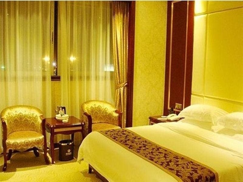 Шаньтоу: Happy Seasons Hotel
