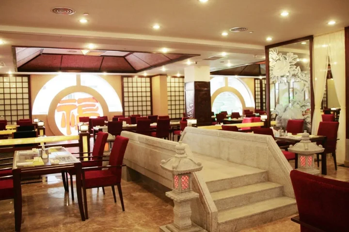 Наньнин: Guijin Hotel