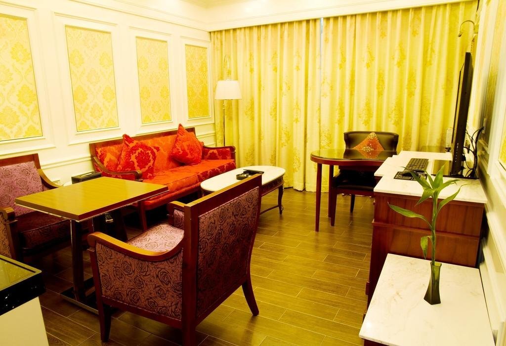 Наньнин: Guijin Hotel