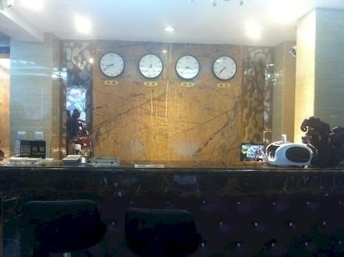 Баодин: Sanmu Fashion Hotel