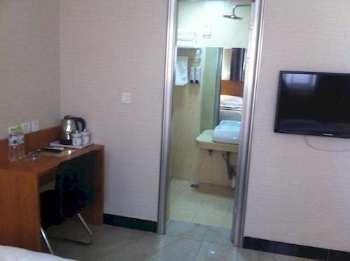 Баодин: Sanmu Fashion Hotel