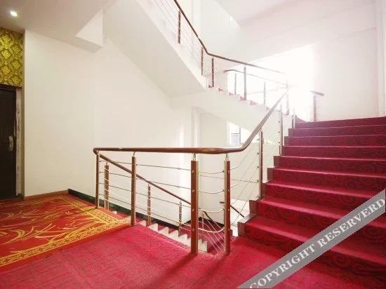 Ибинь: Yuehao Business Hotel