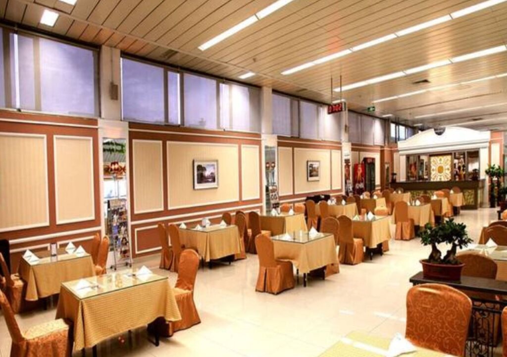 Урумчи: Urumqi Tianyuan Hotel