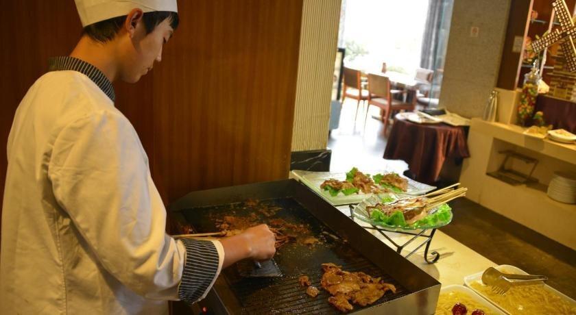 Жичжао: Rizhao Shang Yi Hong Yu Hotel