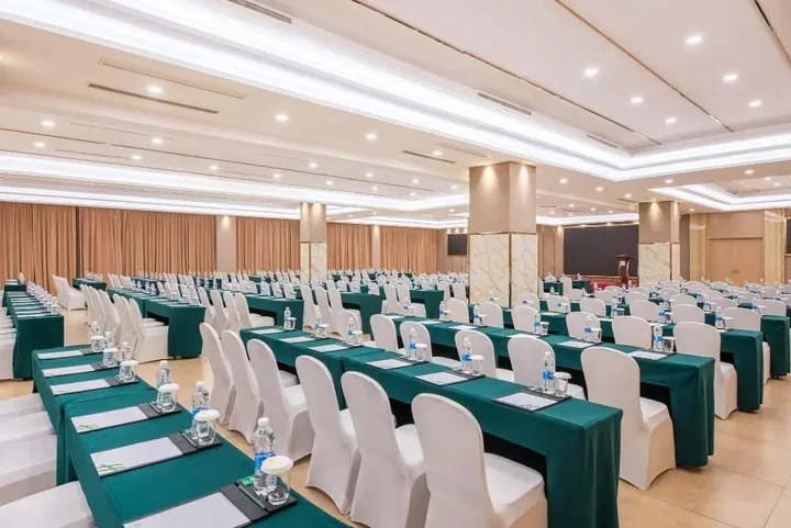 Чунцин: Holiday Inn Chongqing University Town by IHG