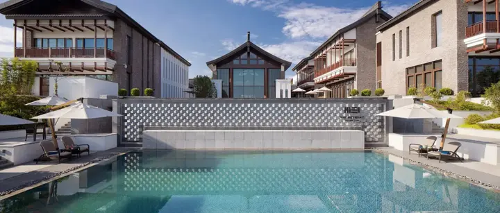 Чанчжоу: WEI Retreat Tianmulake