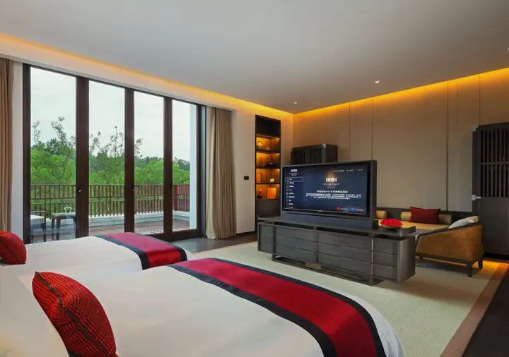Чанчжоу: WEI Retreat Tianmulake