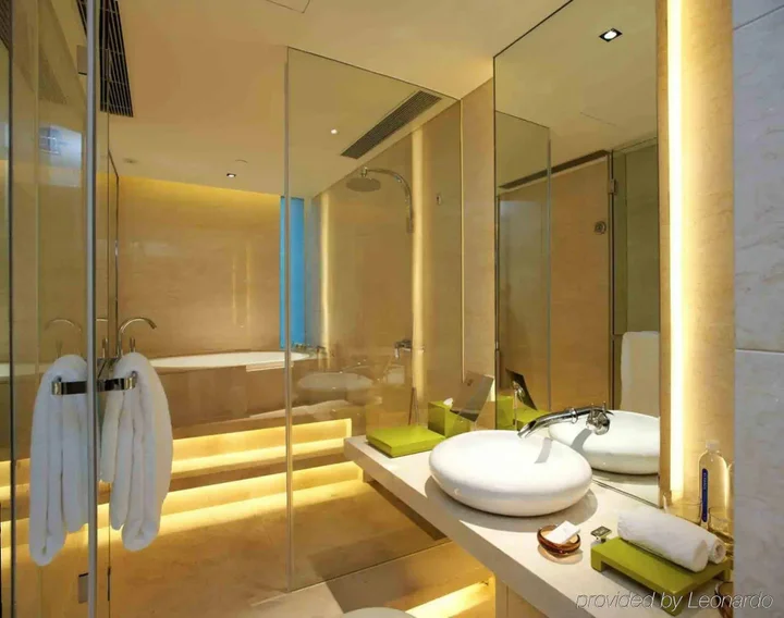 Шанхай: Hilton Shanghai City Center