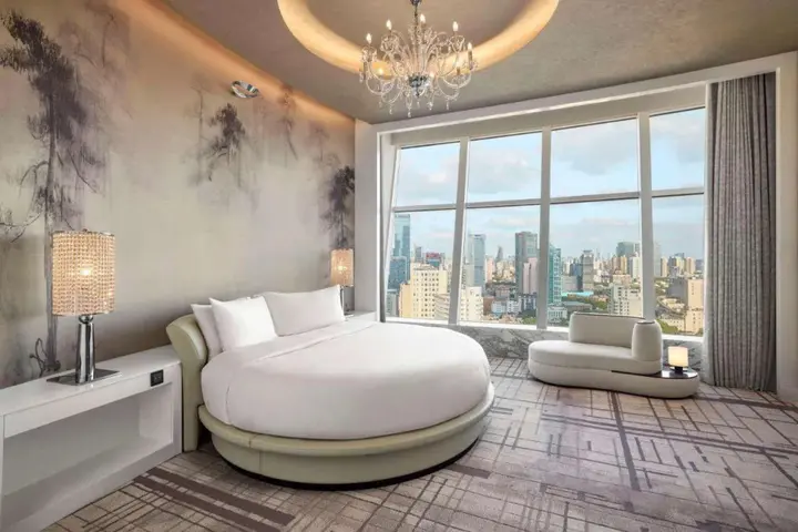 Шанхай: Hilton Shanghai City Center