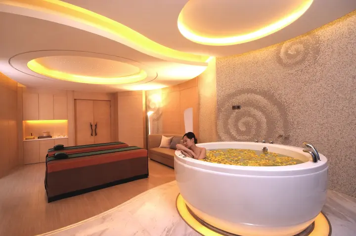 Шанхай: Hilton Shanghai City Center