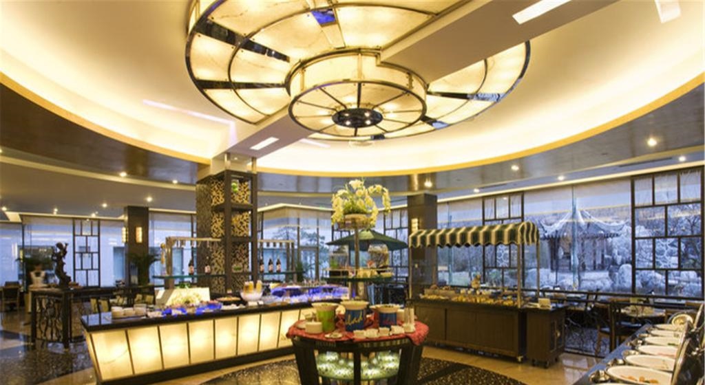Пекин: Hotel New Otani Chang Fu Gong