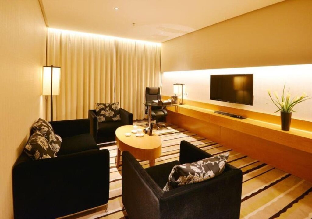 Циндао: Qingdao Wushengguan Holiday Hotel