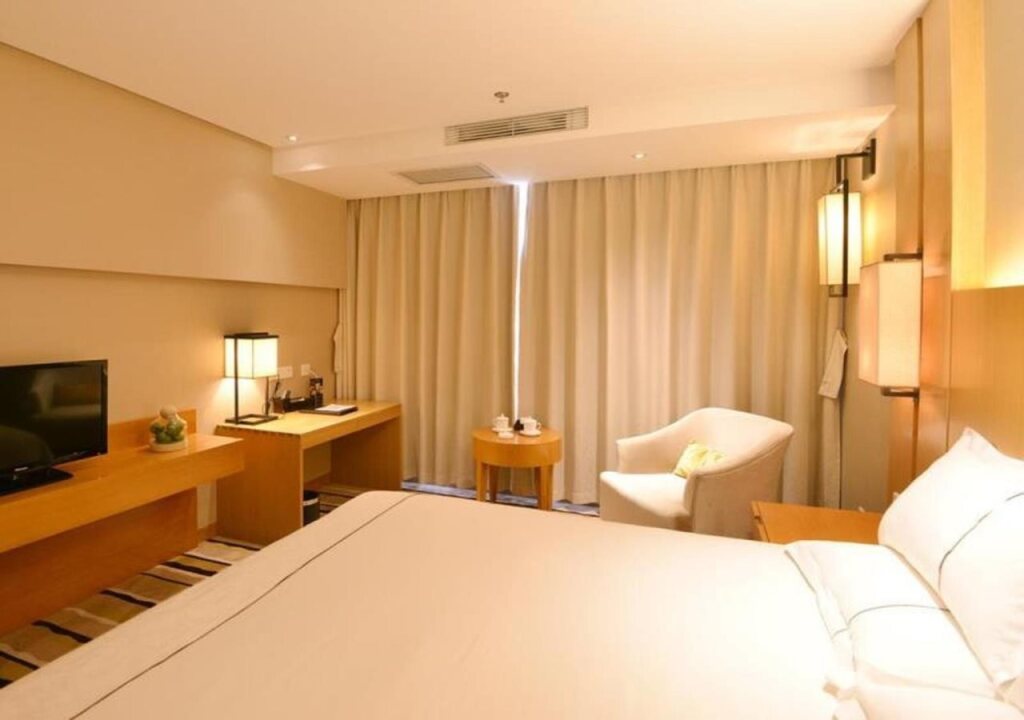 Циндао: Qingdao Wushengguan Holiday Hotel