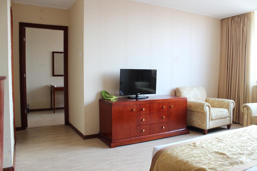 Циндао: Eagle Canyon Hotel