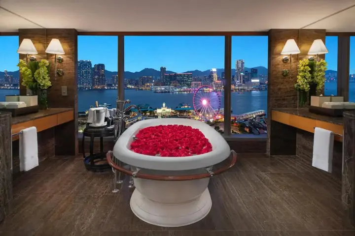 Гонконг: Mandarin Oriental, Hong Kong