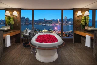 Гонконг: Mandarin Oriental, Hong Kong
