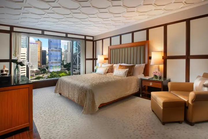 Гонконг: Mandarin Oriental, Hong Kong