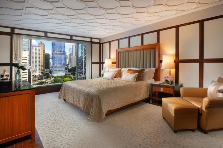 Гонконг: Mandarin Oriental, Hong Kong