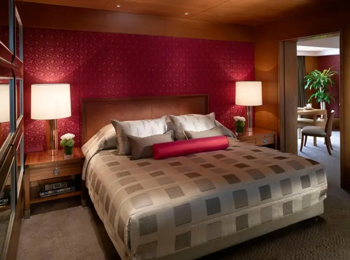Гонконг: Mandarin Oriental, Hong Kong