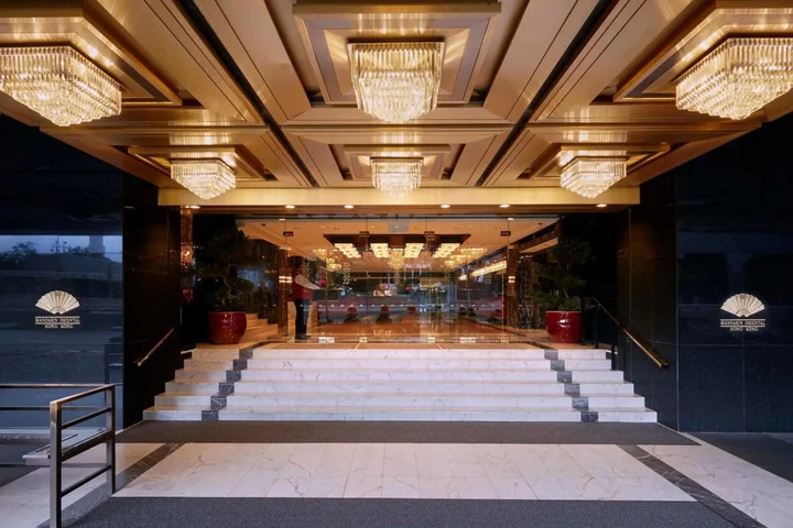 Гонконг: Mandarin Oriental, Hong Kong