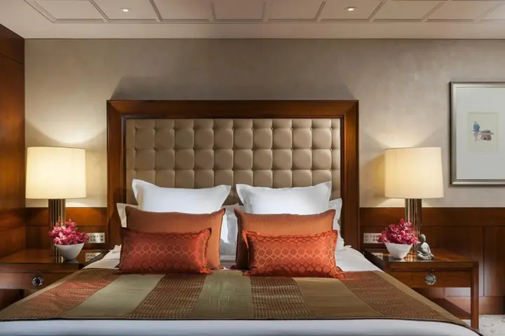 Гонконг: Mandarin Oriental, Hong Kong