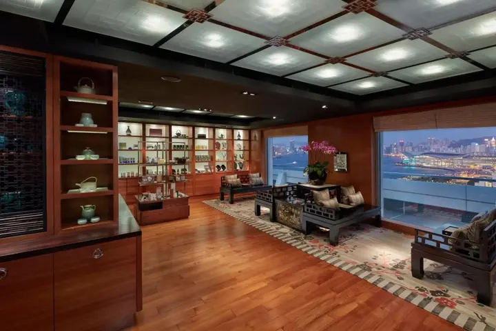 Гонконг: Mandarin Oriental, Hong Kong