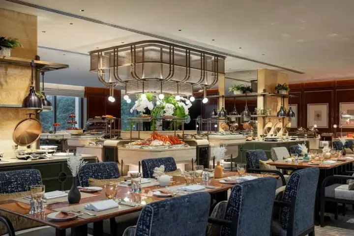 Гонконг: Mandarin Oriental, Hong Kong