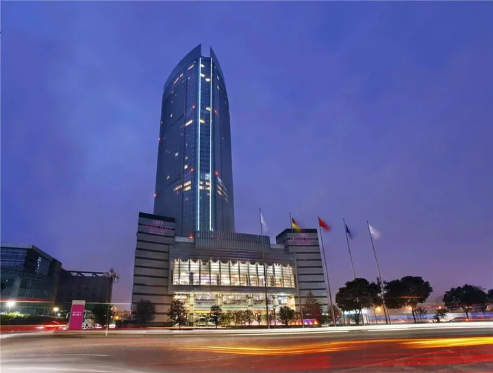 Уси: Crowne Plaza Wuxi City Center by IHG