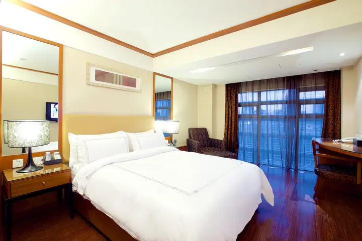 Шэньчжэнь: Sun Flower Hotel and Residence